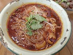 肥肠酸辣粉-脑馋粉儿(三里屯店)