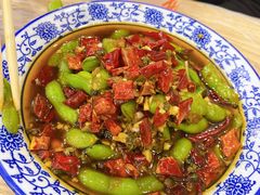 -江城燕子大排档(江汉路步行街店)