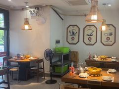 -聚鑫朋酸菜肥肠(九龙仓店)