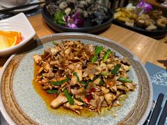 -一朵菌·野生菌探索家火锅(南亚店)