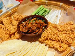 -魏铭鱼头捞饭(晋阳路店)