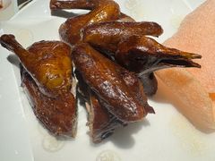 招牌乳鸽-金桔香港茶餐(宝安大厦店)