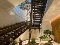 -蜜桃餐厅·伴山(湖滨商业街店)