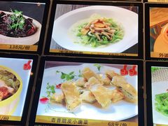 -宝燕海货工场(长江国际店)