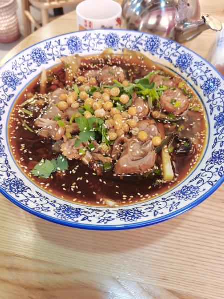 九品香特色冒菜馆-"二刷九品香,冒鸭确实比嫩牛肉好吃,选择这.