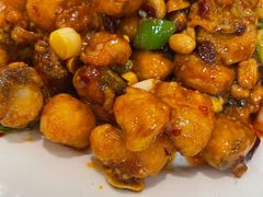 宫爆三鲜-大眼锅贴水饺(河东店)