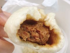 老面土猪肉包-凤起龙游老面包子(凯德晶品店)
