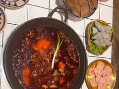 -旧街市鲜货老火锅(大光路店)