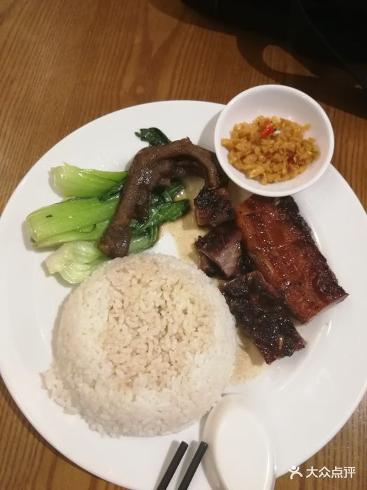 排骨叉烧双拼饭