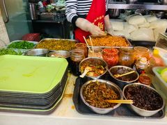 -红鼻子桂林米粉(金唐新光界店)