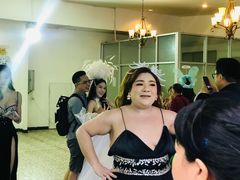 -金东尼人妖秀