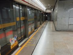 -衡山路(地铁站)