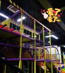 -蹦贝运动中心·蹦床·攀岩·闯关(龙岗店)