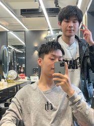 -藤野造型烫发染发