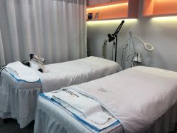 -斐尔国际皮肤管理中心