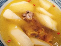 钙骨萝卜汤-老江最黔线(昆明路店)