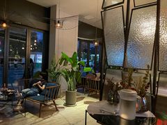 等位区-The Rug Cafe(王府中环店)