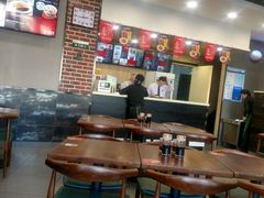 大堂-李先生牛肉面大王(站北广场店)
