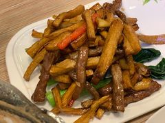 鲍菇菜心炒牛柳-粤仔湾砂锅粥(广益哥伦布店)