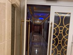 -花湖会所·高端水疗商务泡浴SPA(高新店)