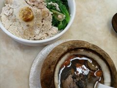 鸡肉肉饼饭-信行丰炖品皇店(光孝路店)