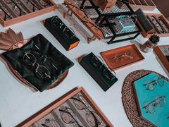 -肆兮眼镜·蔡司·徕卡战略合作店(大坪店)
