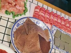 -山悦里 山野·鲜火锅(罗斯福广场店)