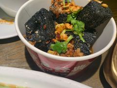 -黑色经典臭豆腐·湖南特产(坡子街店)