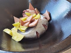 -老刘生态大鱼坊铁锅炖鱼(赛马场店)