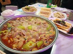 -彭记铁锅肥肠(东四总店)