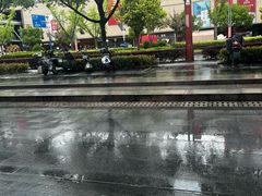 -七欣天香辣蟹火锅(闵行浦江欢乐颂店)