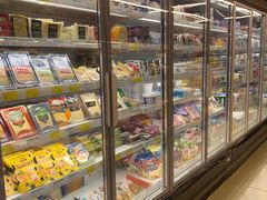 -绿叶子超市(公园大道店)
