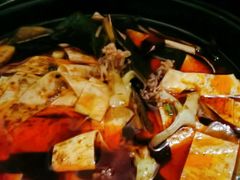 -李双猪·小龙虾·烧烤·羊肉煲(乐山店)