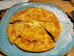 烤馕饼-塔哈尔·新疆盛宴(城西银泰店)