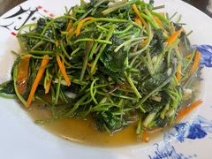 -缘来聚·徽菜名店(黄山宏村店)