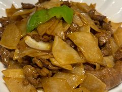 新疆恰玛古炒羊肉-巴扎美食·新疆菜·西域歌舞表演餐厅(新疆大厦店)
