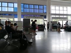 -亚龙湾站