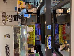-周黑鸭(北京海淀区新中关店)