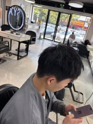 -丝语萱形象