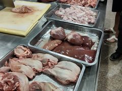 -标记美食新鲜猪杂(兴南大道店)