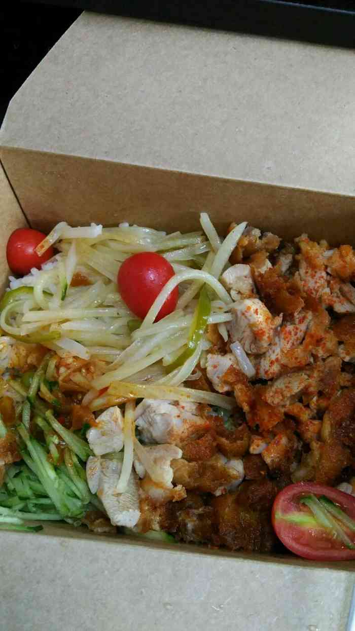 山姆大叔脆皮鸡饭-"经常点这家的脆皮炸鸡饭外卖 周边有好几.