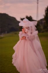 -易摄影婚纱摄影工作室