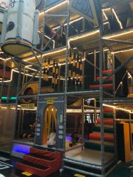 -嗨翻Hi-Fun竞技主题乐园·蹦床团建生日聚会(五棵松华熙店)