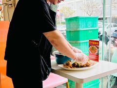 -覃记海鲜美食餐厅