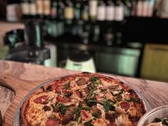 蟹肉香肠披萨-Osteria Garden 生蚝花园餐厅(原进贤路店)