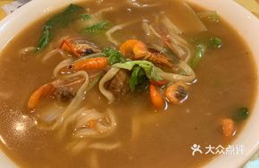 Shrimp and Pork Rib Noodles