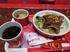 -猪角·闽南猪脚饭(华闽大厦店)