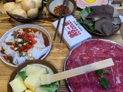 -黔二妞地摊火锅(龙华清湖店)