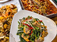 -东来菜馆•手抓海鲜家常菜•海鲜锅贴(鸽子窝店)