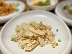 松露酱炒笋尖-小大董·烤鸭(王府井apm店)